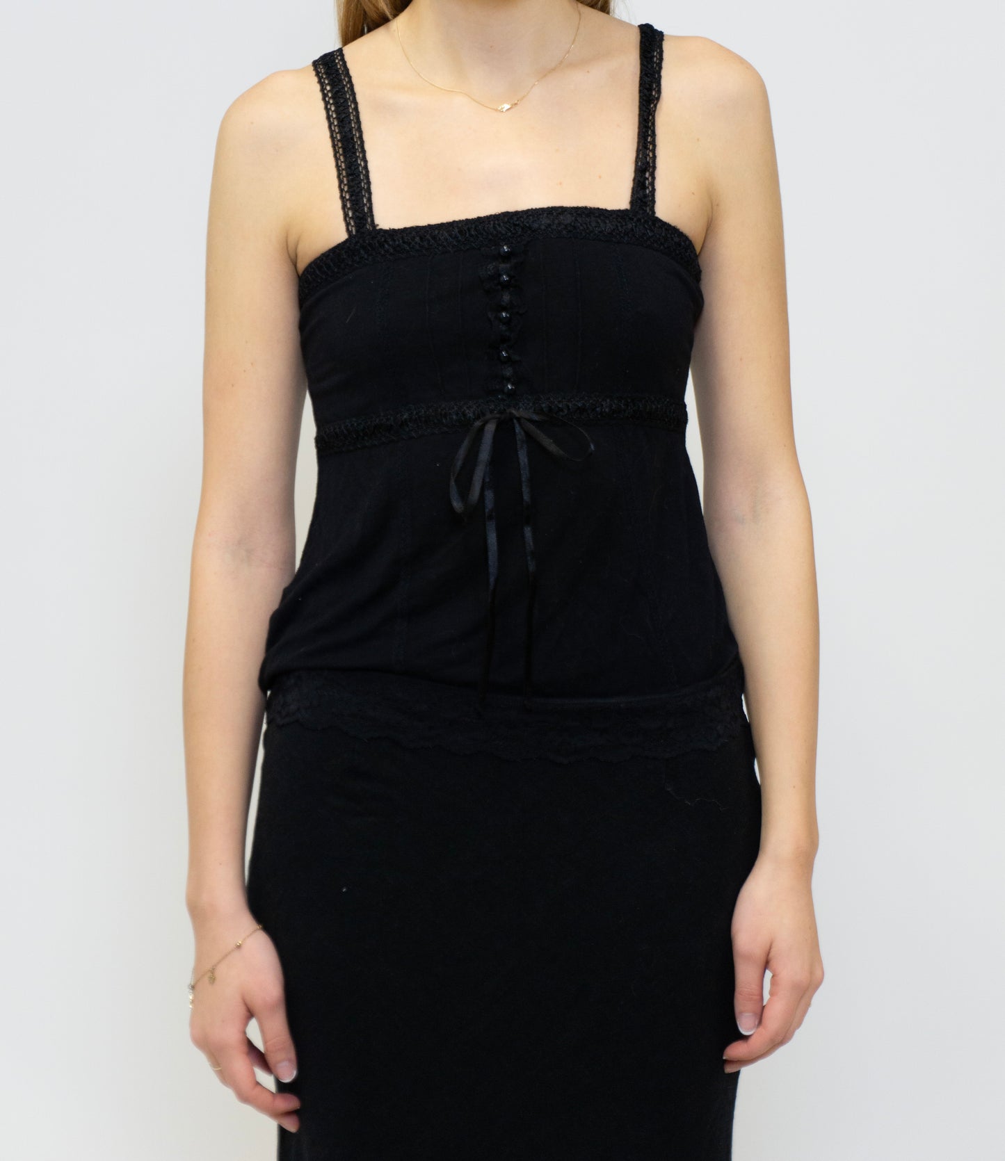 Black Lace Details Tank Top